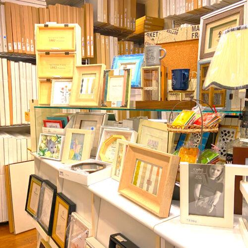 ペニーセーバー店内
